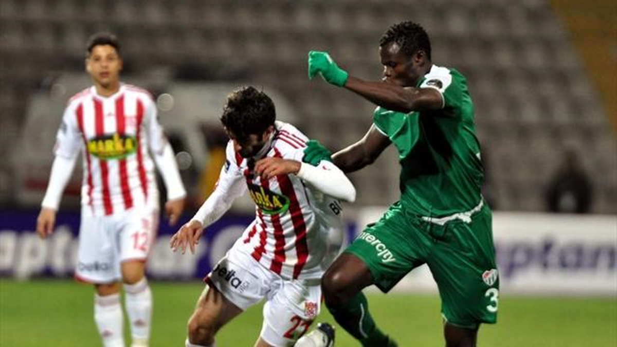Sivasspor-Bursaspor / Canlı Anlatım