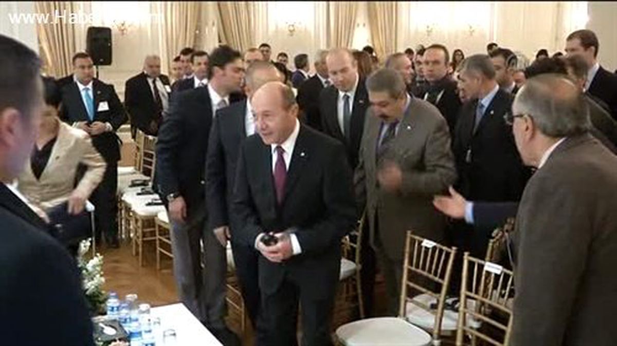 Türkiye-Romanya Yatırım ve Ticaret Forumu - Çavuşoğlu -