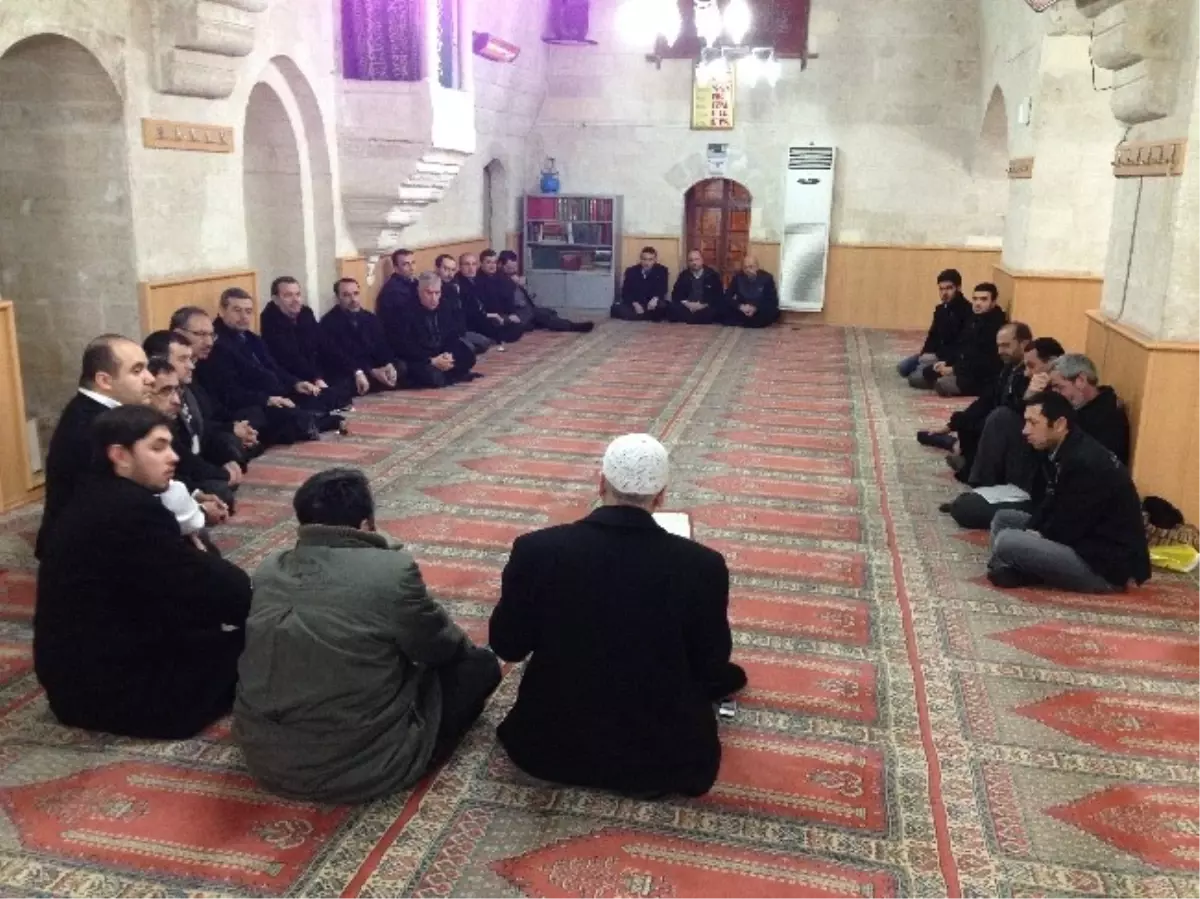 Mardin\'de, Zümre Toplantısı Reyhaniye Camide Yapıldı