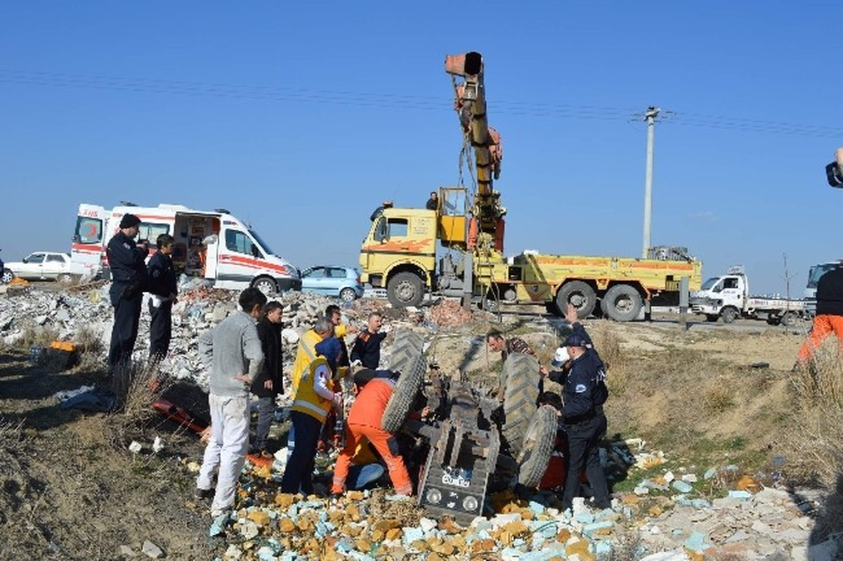 Afyonkarahisar\'da Trafik Kazası: 1 Yaralı