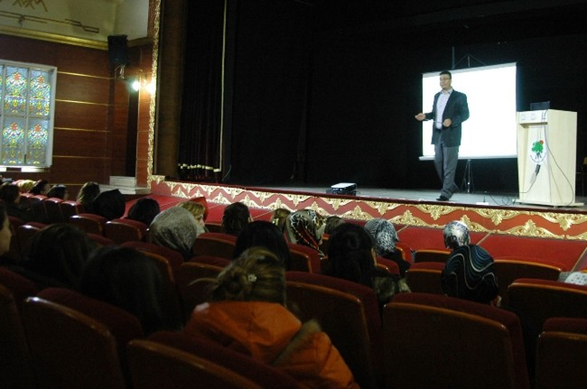 Aile Merkezleri Kaliteyi Yükseltiyor