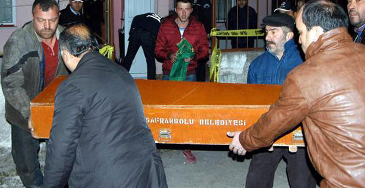 Anne ve Kızı Mutfak Tüpünden Sızan Gazdan Zehirlenerek Öldü
