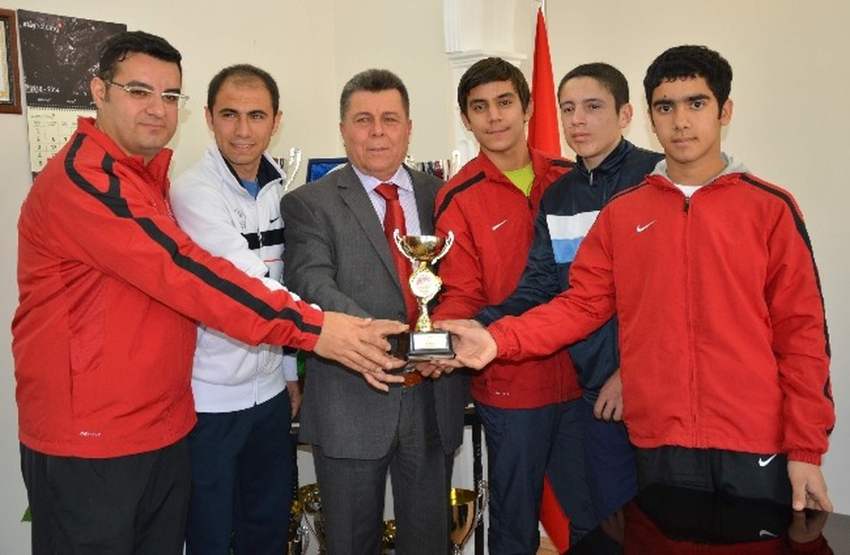 Aydınlı Atletler Türkiye Üçüncüsü Oldu