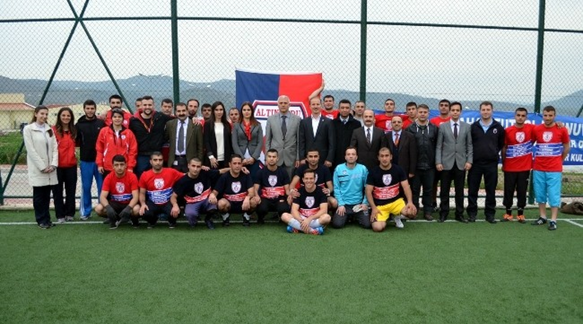 Cezaevinde Futbol Turnuvası