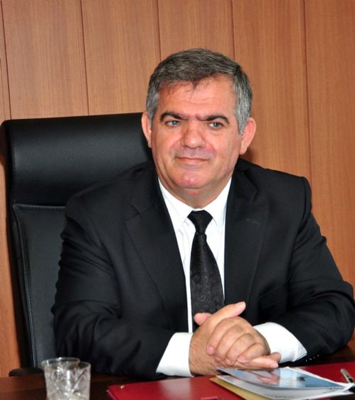 16 Ülkenin Arıcıları Fethiye Kaymakamı Çalık\'ı Ziyaret Etti