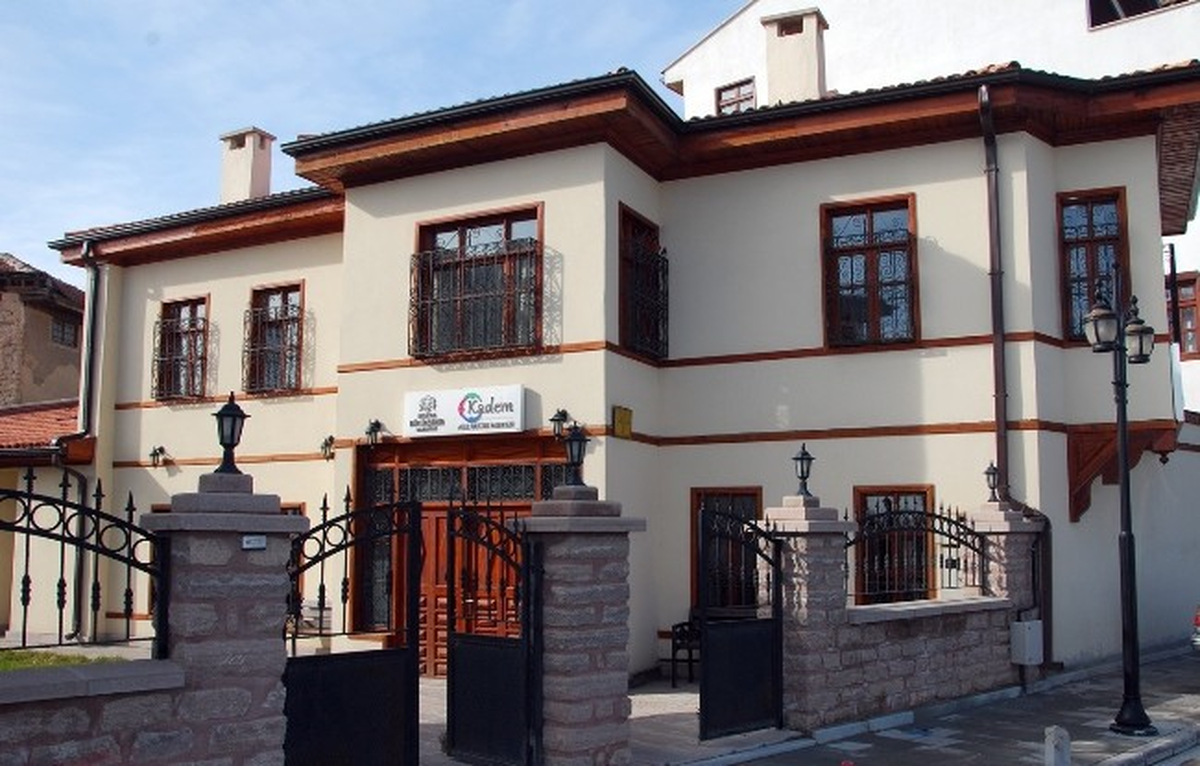 KADEM, Aile Yapısının Korunmasına Katkı Sağlıyor