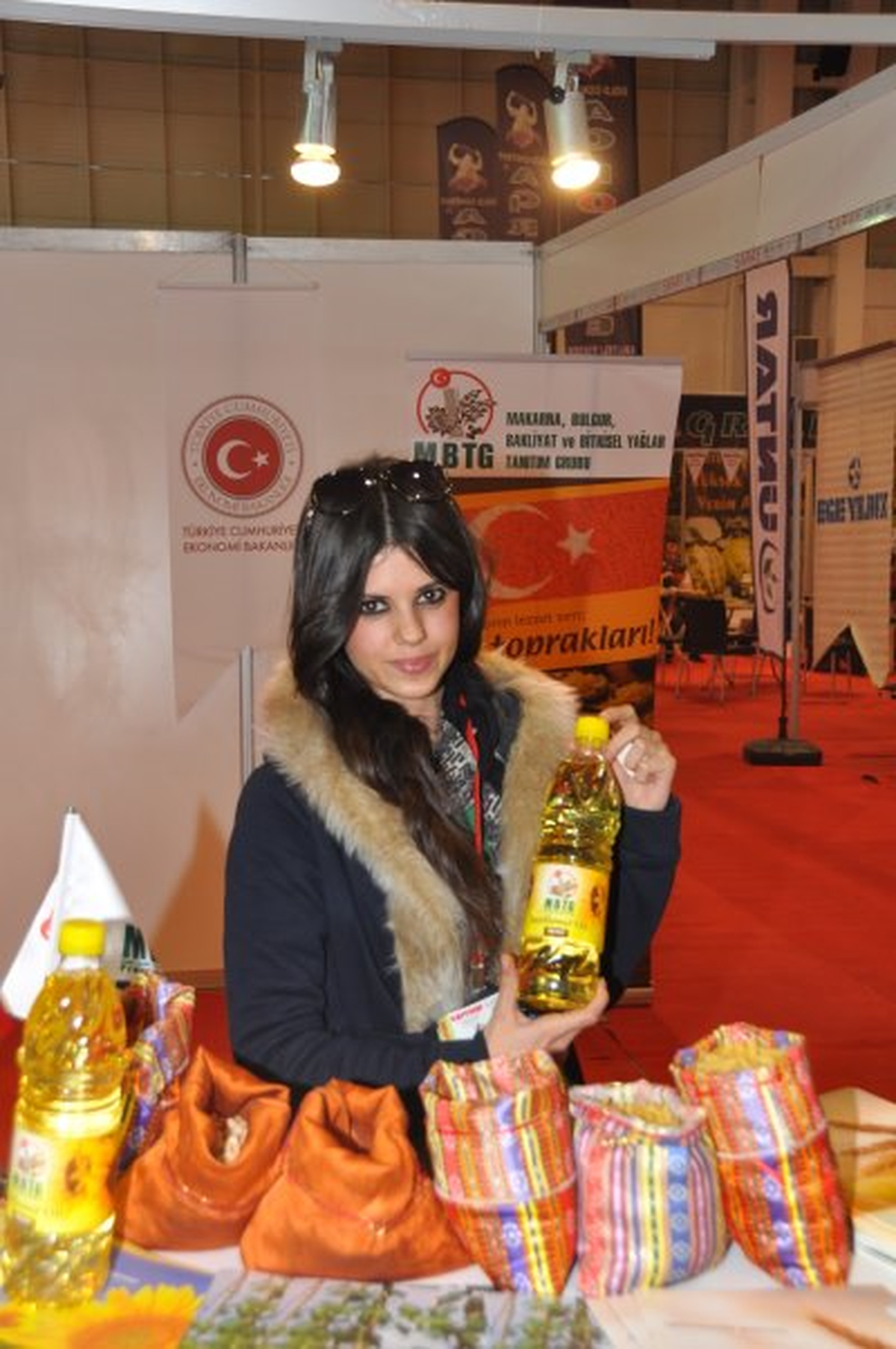 MBTG Ürünlerimiz Yanında 5 Kıtada Türkiye\'yi de Tanıtıyor