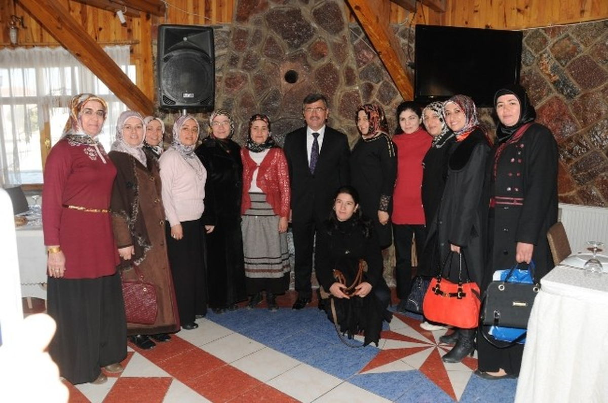 Niğde\'de Ak Partililer Bütünleşti