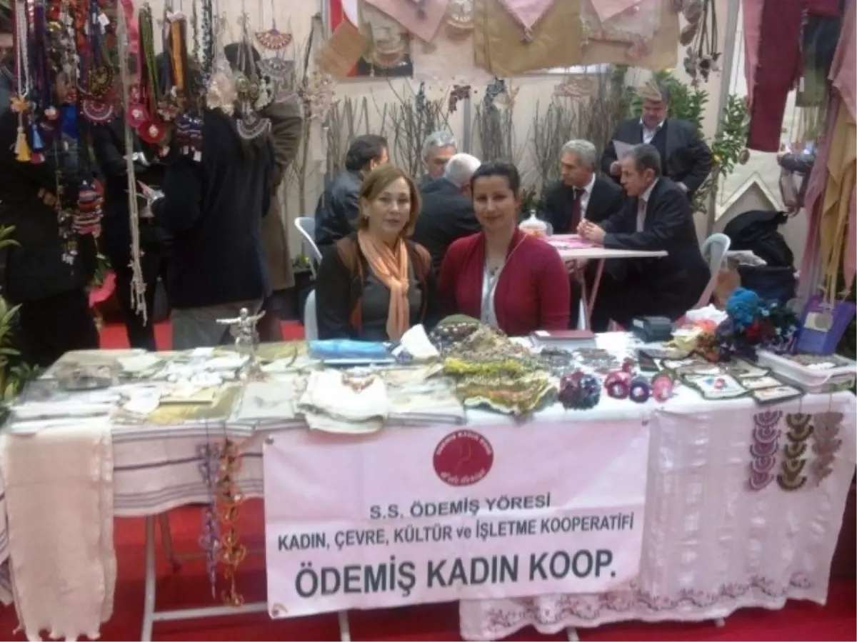 Ödemiş Kadın Kooperatifi'nden Kadınlara ve Gençlere Girişimcilik Eğitimi