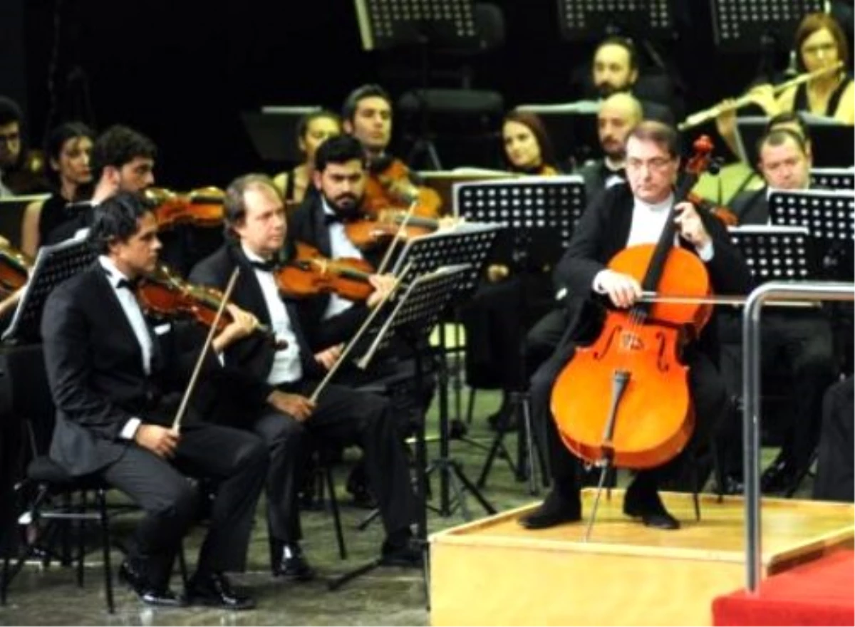 Rus Viyolonsel Rudin, Antalya\'da Konser Verdi