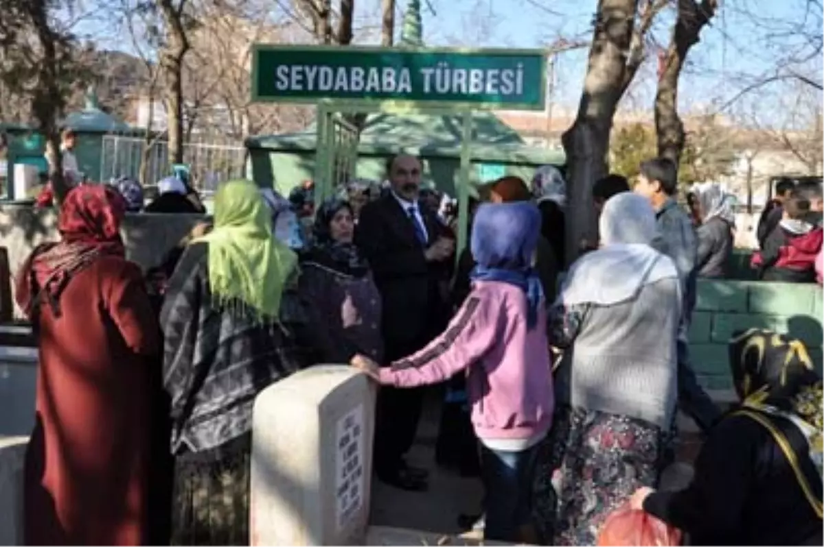 Seydaoğlu, Seyda Baba Türbesini Ziyaret Etti