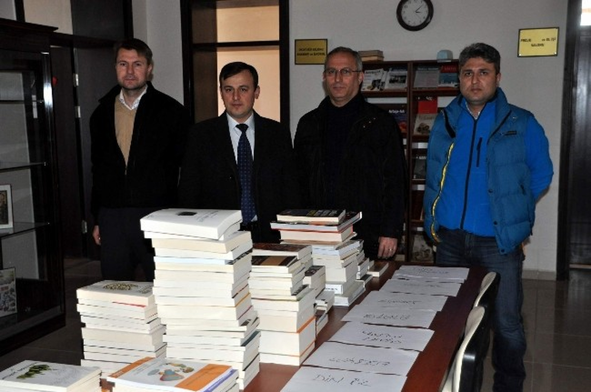 Suşehri\'nde \'100 Bin Kitap\' Projesi