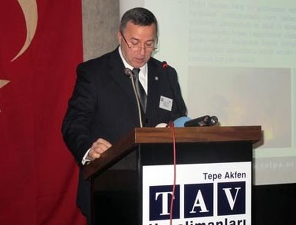 Uçağı Kaçırmak İsteyen Şüpheli Etkisiz Hale Getirildi