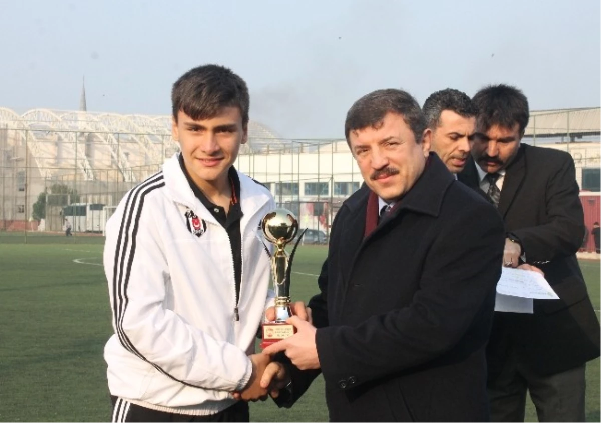 Yalova Garden Junıor Cup\'ta Şampiyon Trabzonspor Oldu