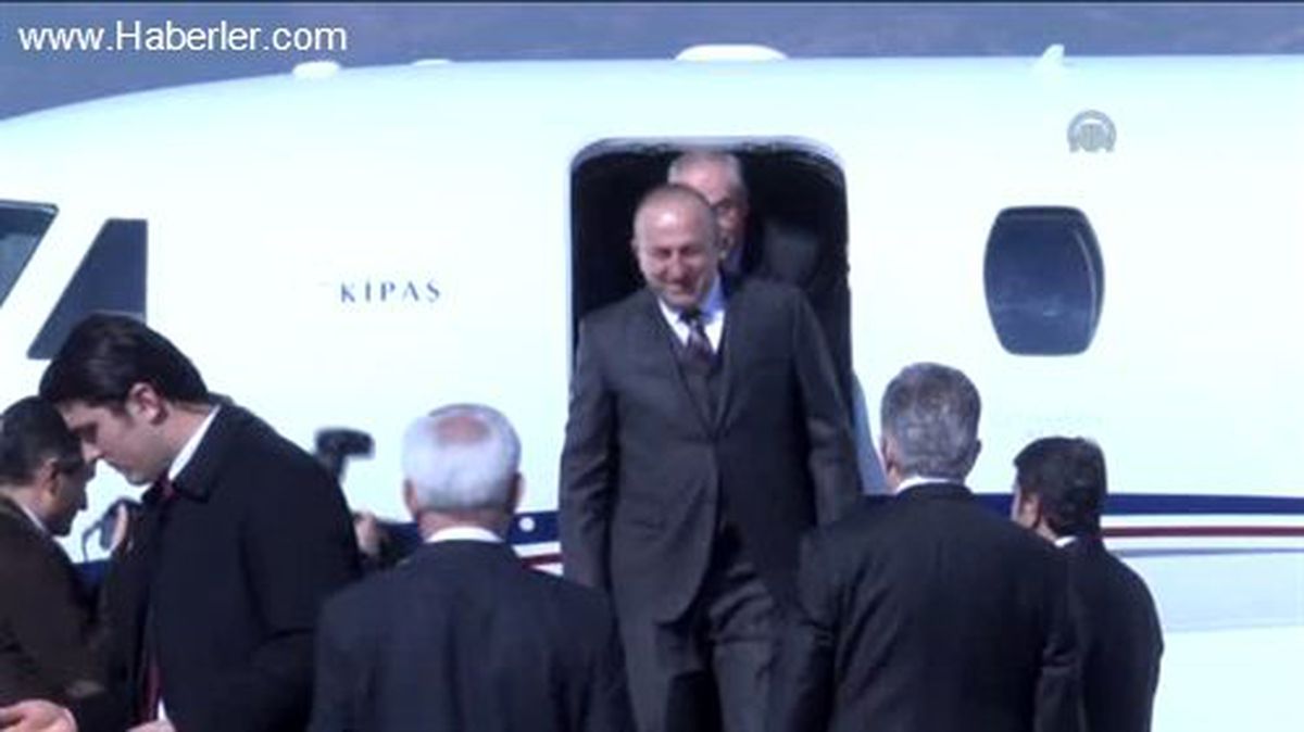 AB Bakanı ve Başmüzakereci Çavuşoğlu - İnternet düzenlemesi -