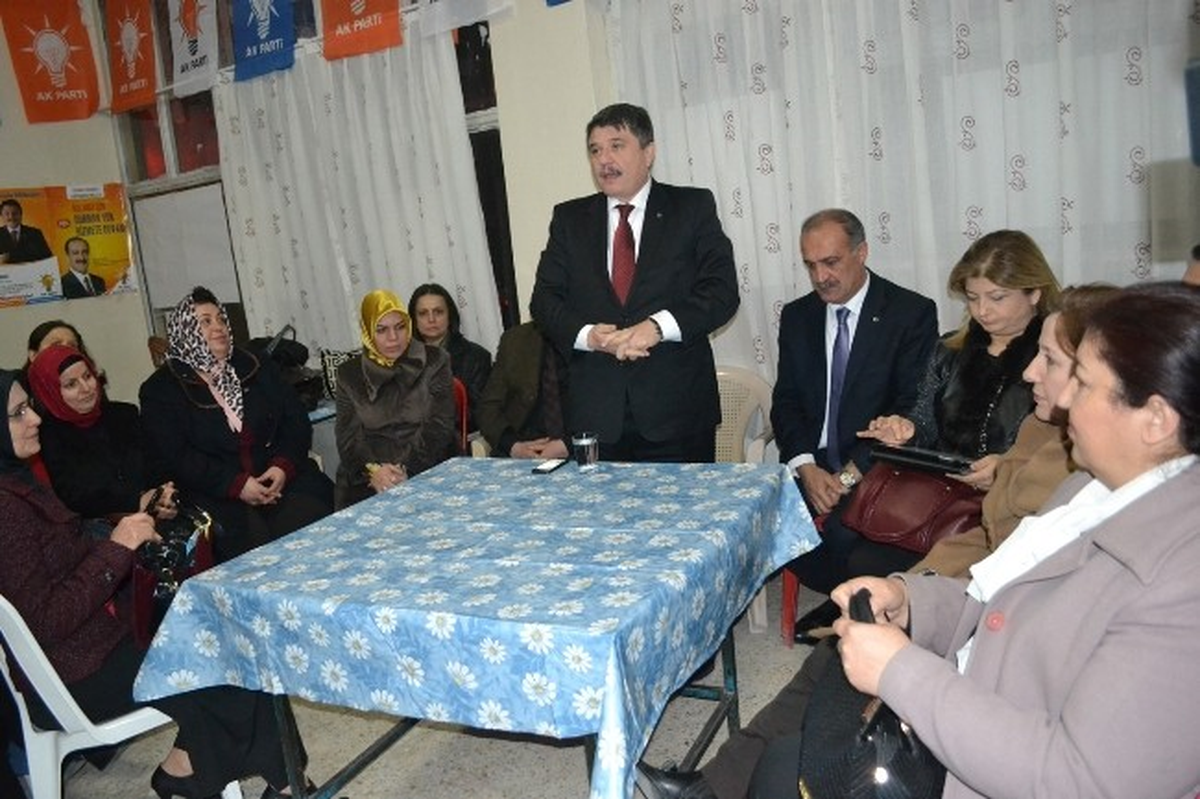 AK Parti Kadın Kolları Seçim Bürosu Açıldı