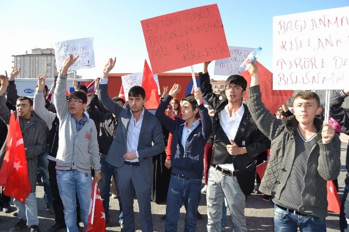 Argıncık Ülkü Ocaklarından Eylem