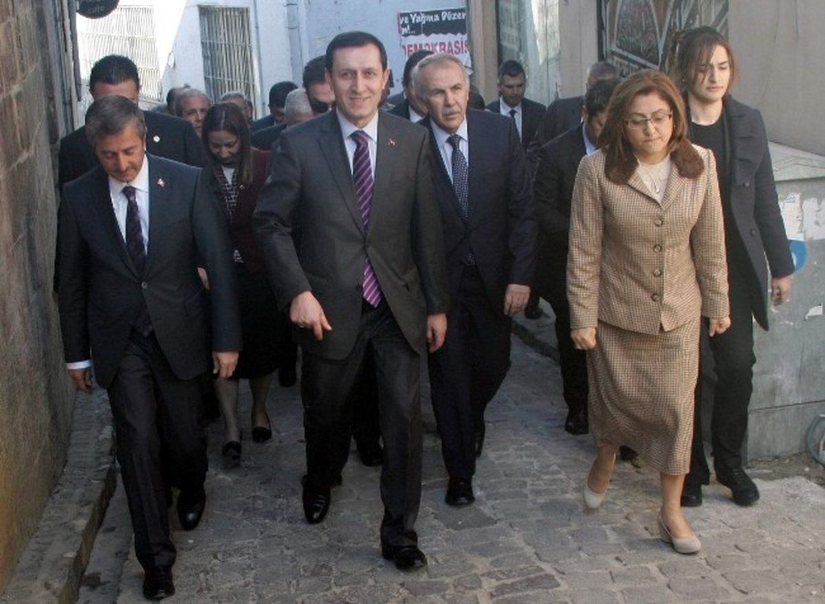 Başbakan Yardımcısı İşler, Gündeme İlişkin Değerlendirmelerde Bulundu