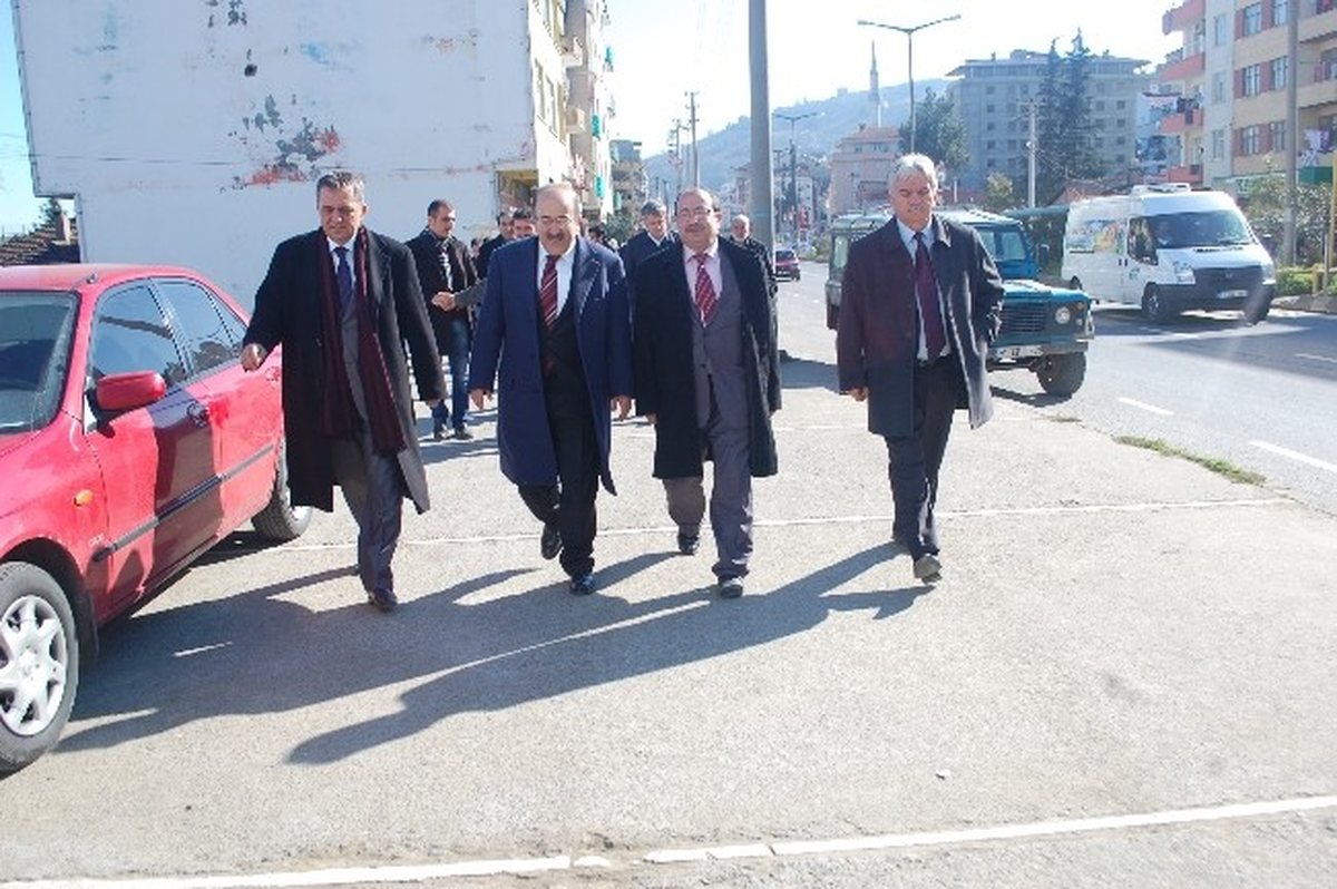 Başkan Gümrükçüoğlu Seçim Çalışmalarına Hız Kesmeden Devam Ediyor