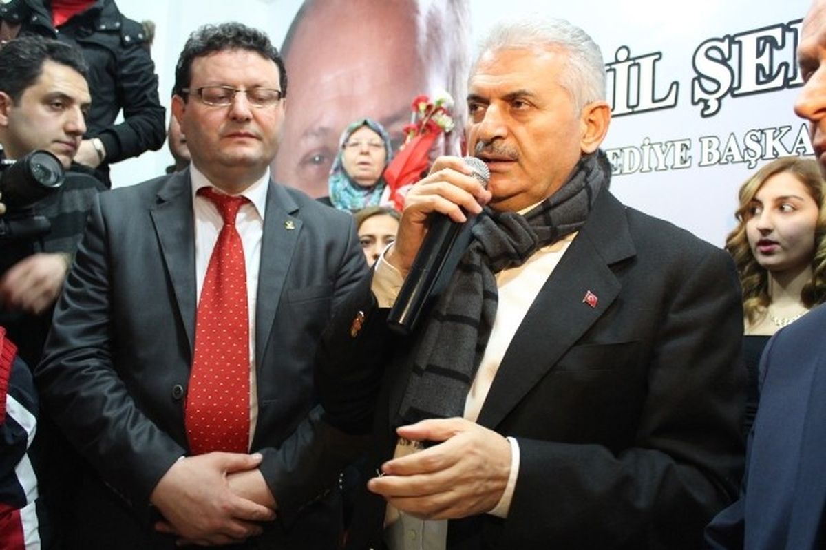 Binali Yıldırım\'dan Bucalılara Cezaevi Müjdesi