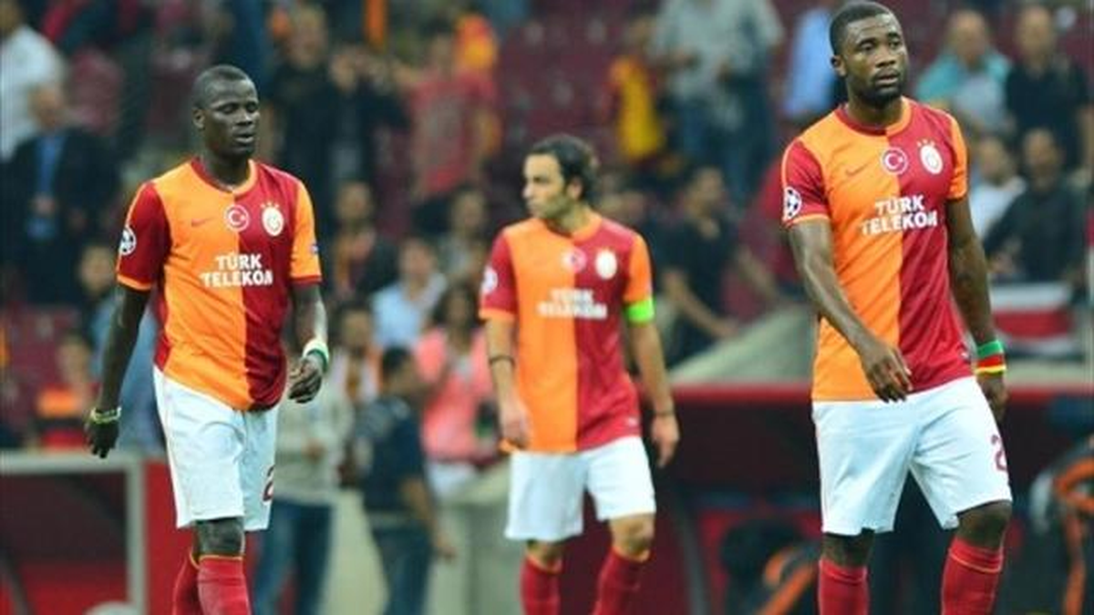 Cezalı Duruma Düşen Galatasaraylı Chedjou Antalyaspor Karşısında Oynamayacak