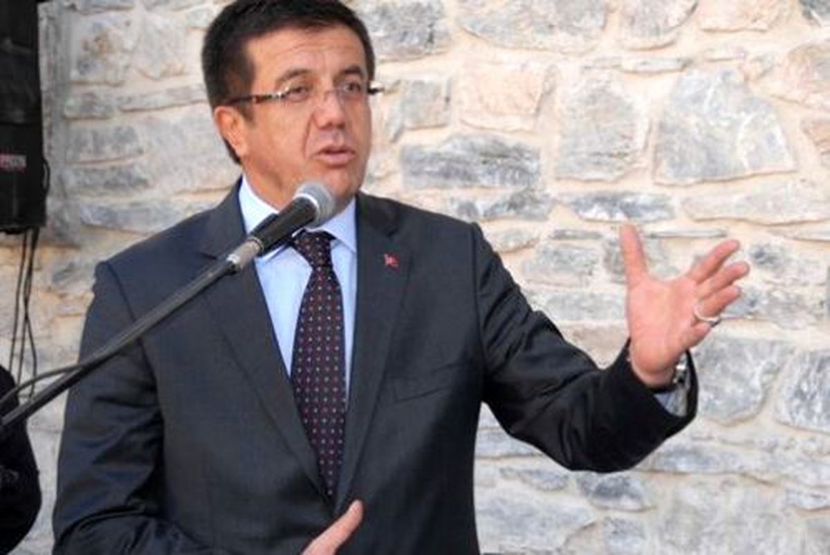 Denizli\'den Hakkari\'ye 19 Konfeksiyon Makinesi Gönderildi