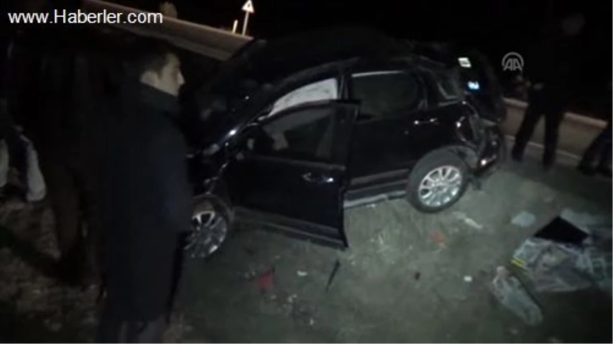 Kazan\'da trafik kazası 3 yaralı -