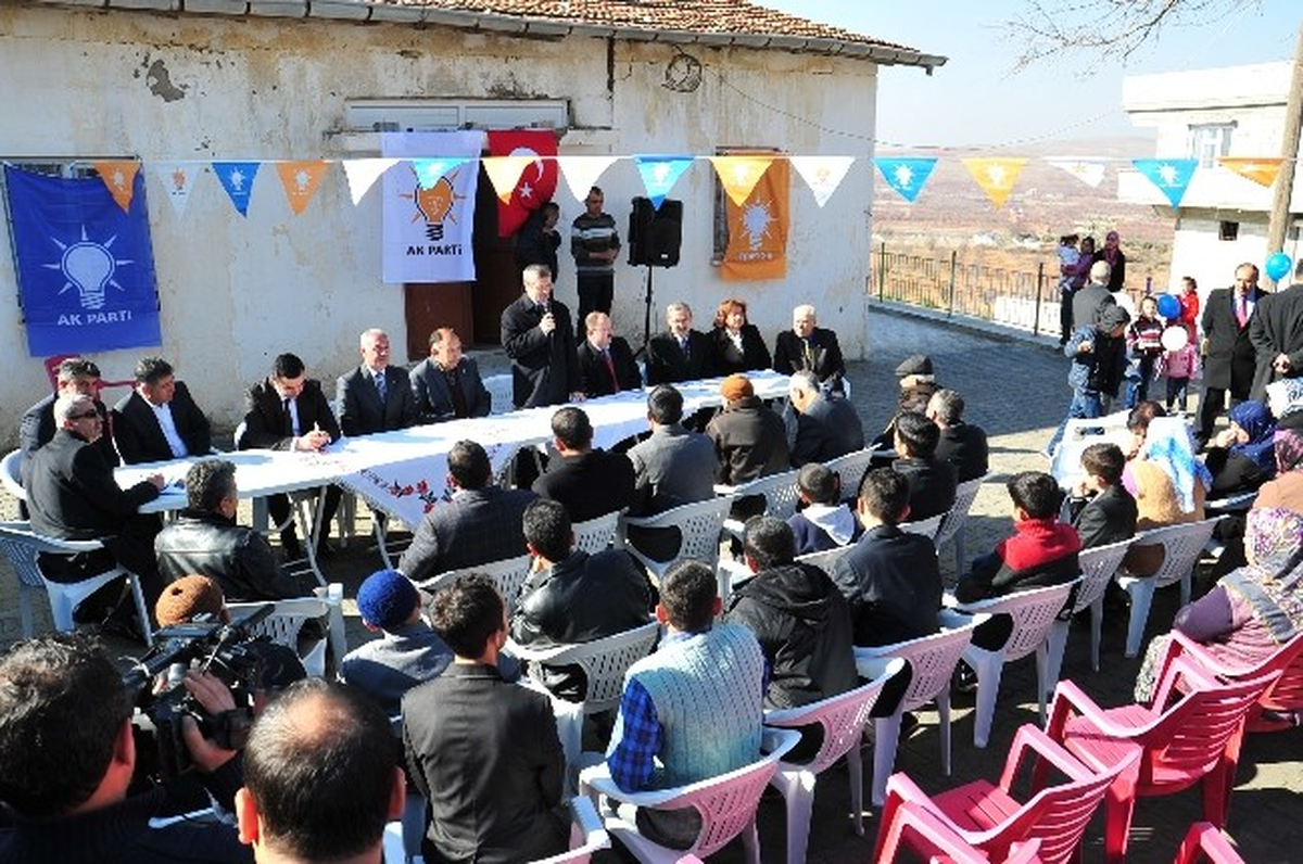Mahalle Olan Köylerden Başkan Tahmazoğlu\'na Hizmet Teşekkürü