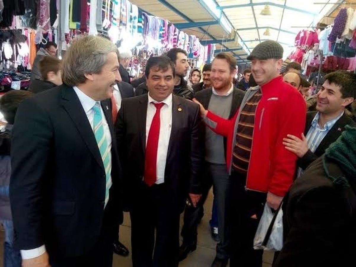Münür Şahin\'in Seçim Ziyaretleri