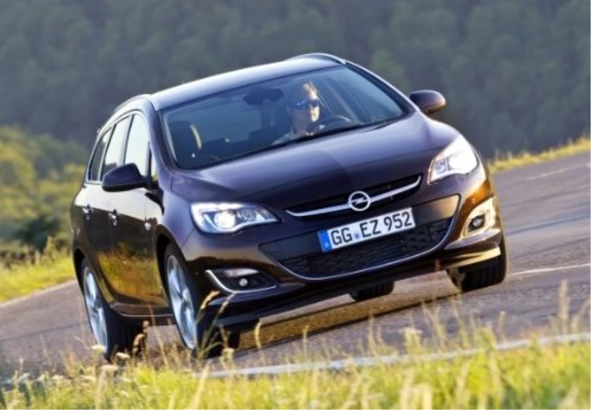 Opel Astra, 1.6 CDTi Dizel Motoru Cenevre Motor Show\'da
