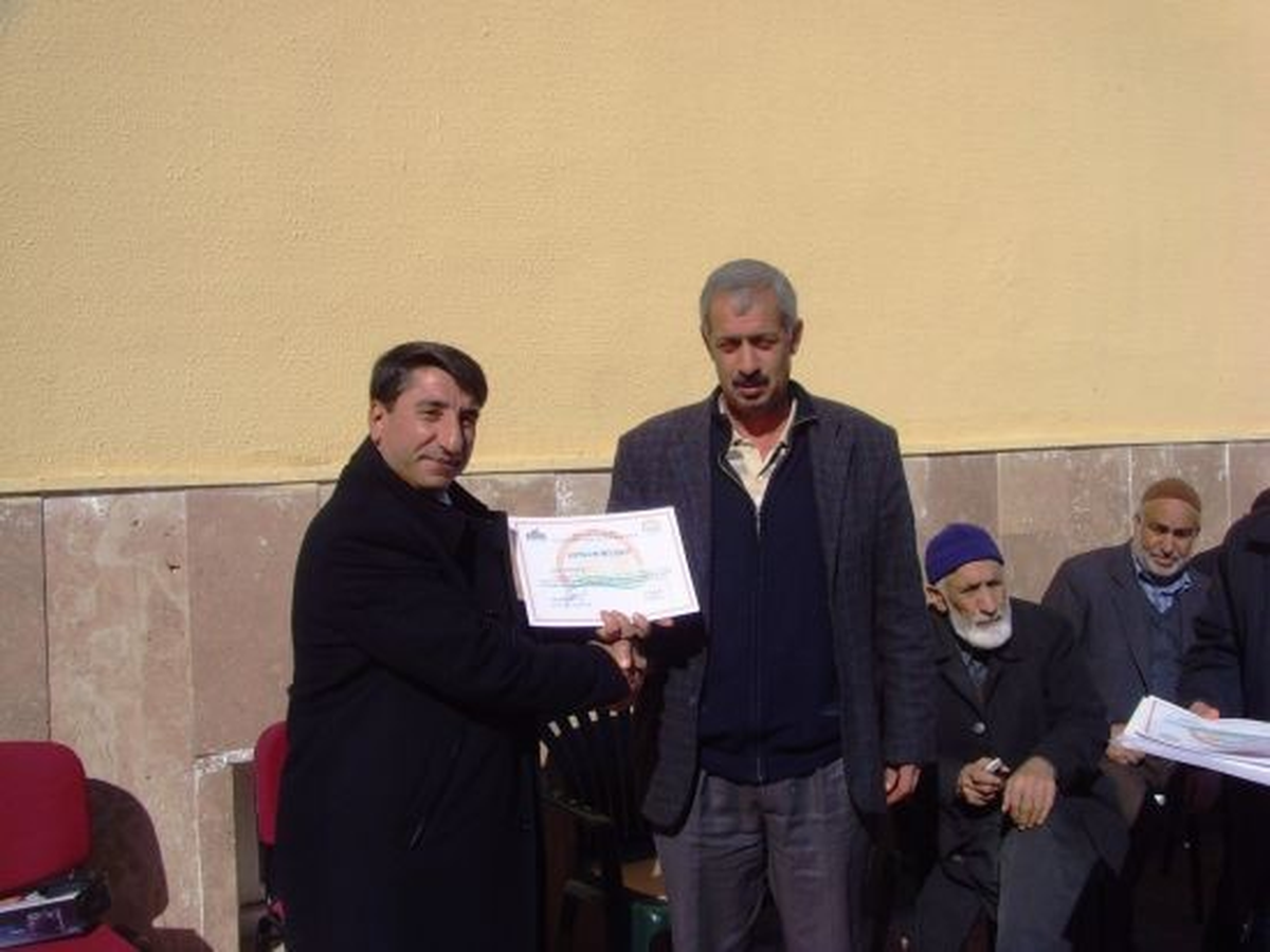 Organik Tarım ve İyi Tarım Uygulamaları Eğitimi Verildi