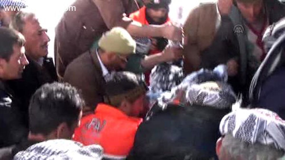 4 kişinin çığ altında kalması -