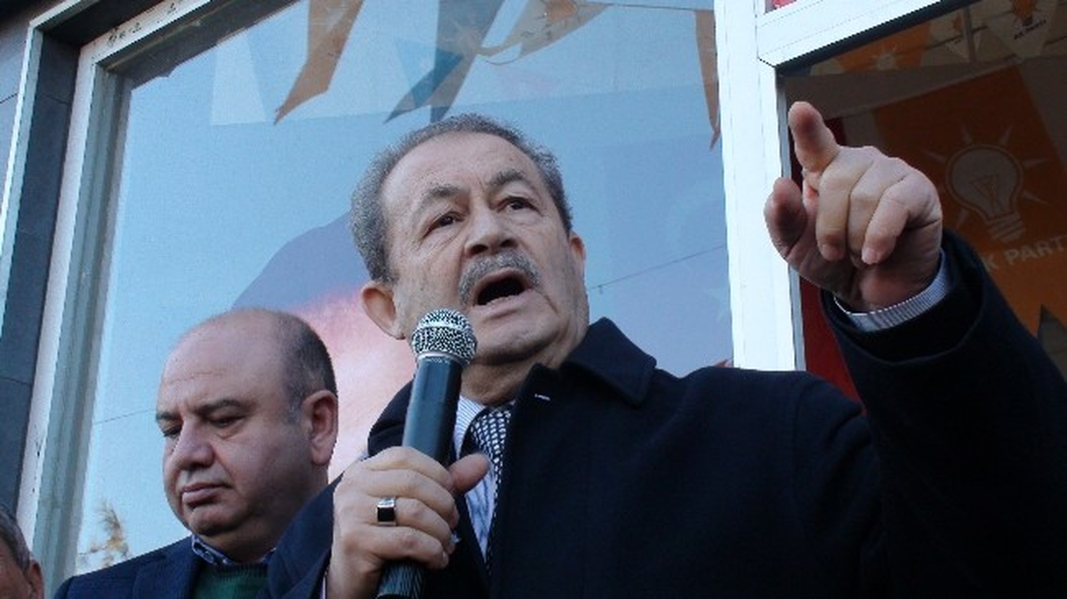 AK Parti Gediz Seçim Bürosu Törenle Açıldı