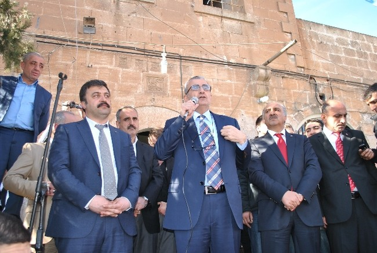 AK Parti Midyat\'ta Seçim Bürosu Açtı