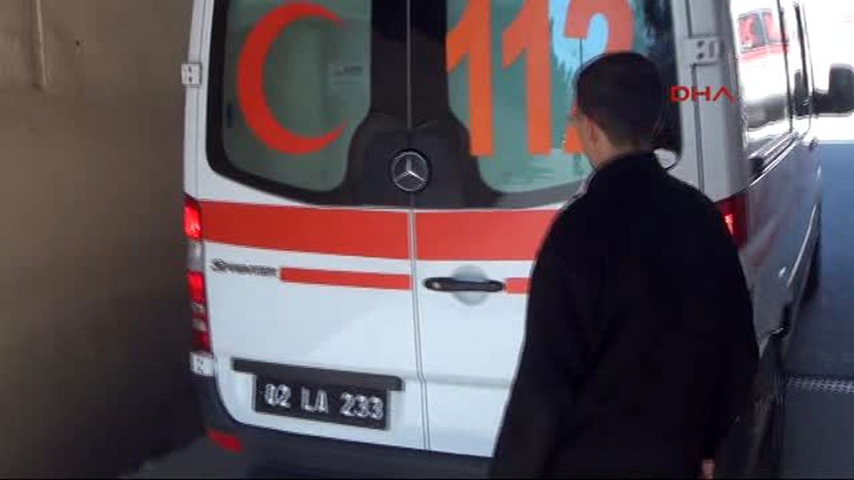 Balkondan Düşen 2 Yaşındaki Yağmur Yaralandı