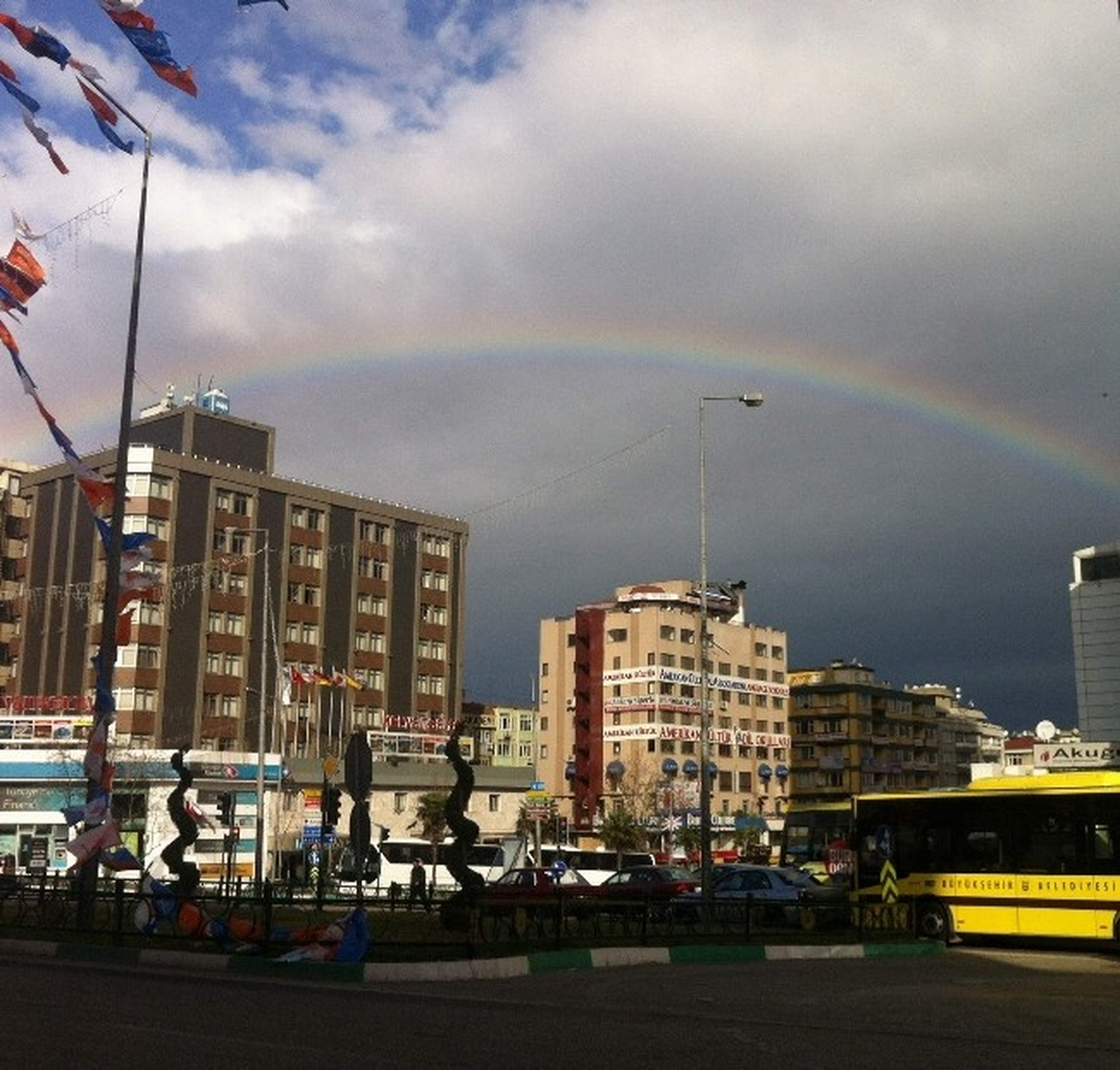 Bursa Güne Gökkuşağı ile Uyandı
