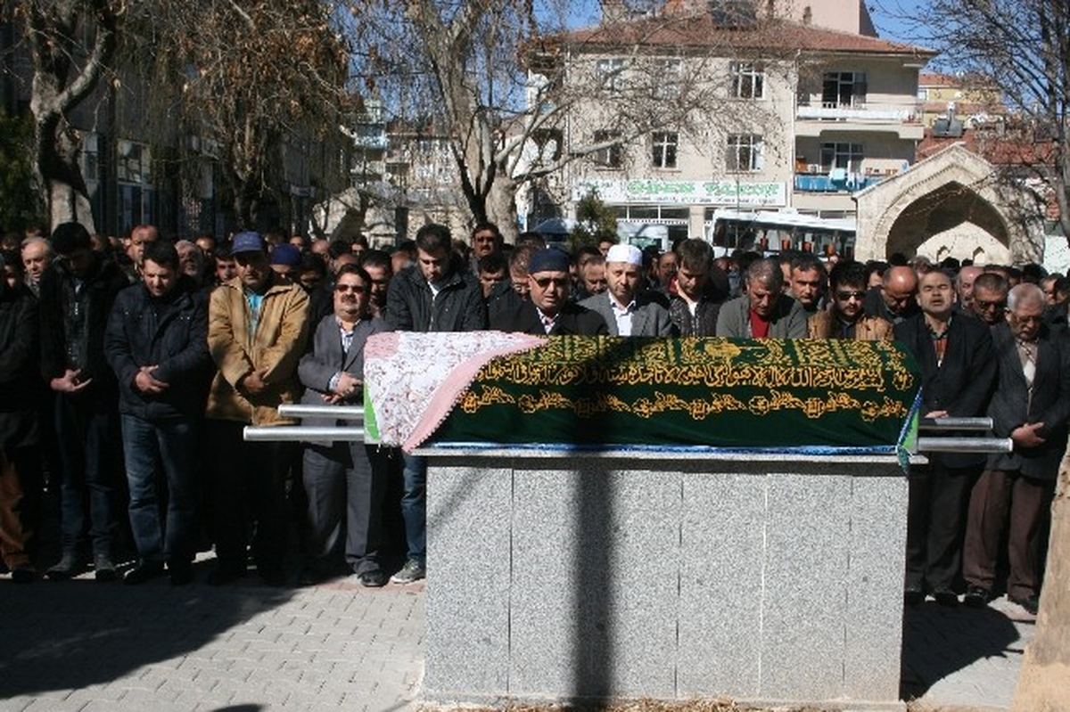 Deniz, Öğretmen Yaşam Mücadelesini Kaybetti