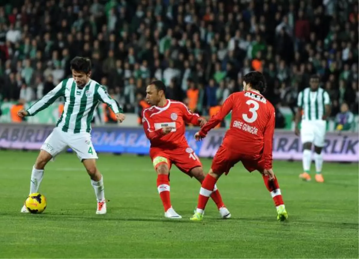 Medikal Park Antalyaspor, Bursaspor ile 1-1 Berabere Kaldı