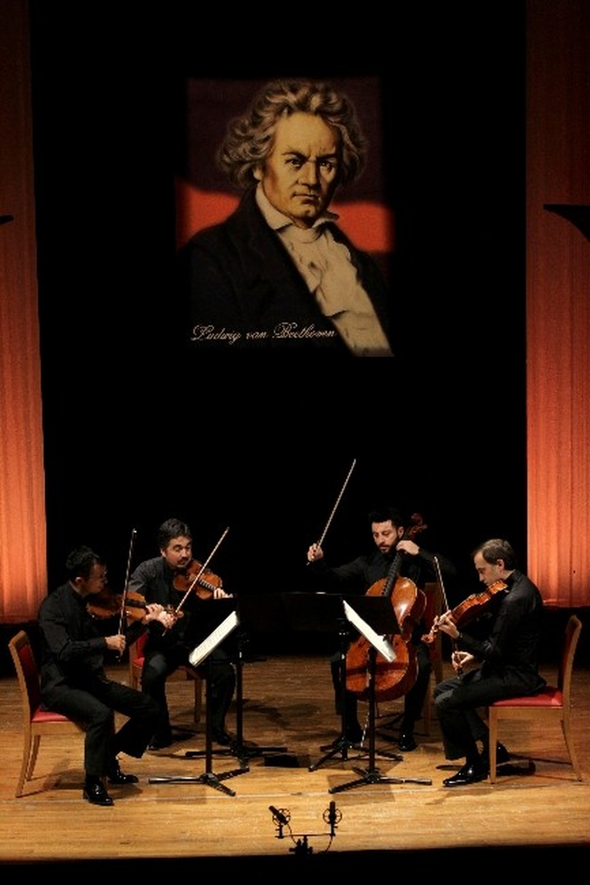 Karşıyaka\'da Beethoven Sezonu Devam Ediyor