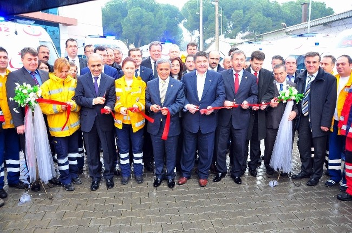 Manisa\'da 10 Yeni Ambulans Hizmete Girdi