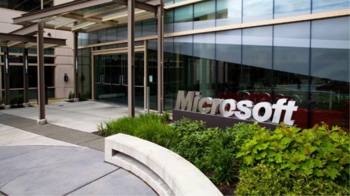 Microsoft\'un İlk 4 Hamlesi!