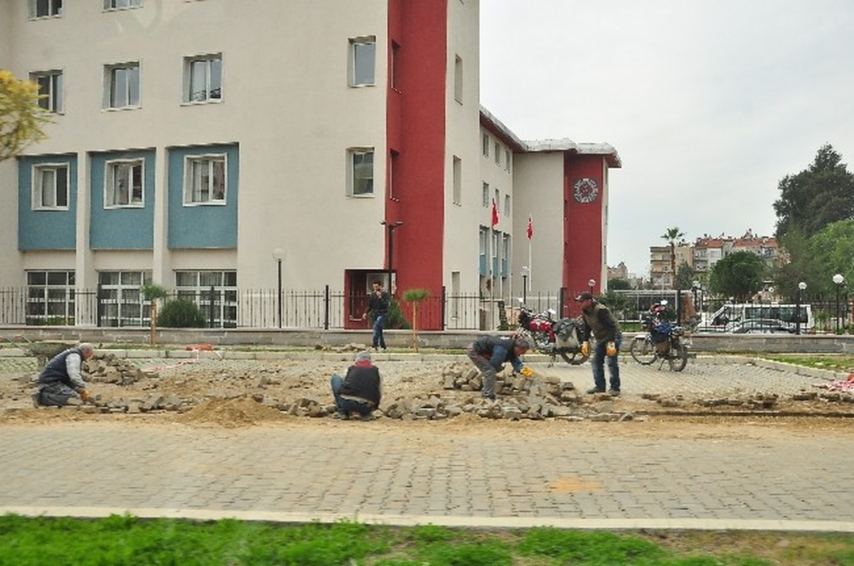 Muhtar İstedi, Nazilli Belediye Başkanı Alıcık Yaptı