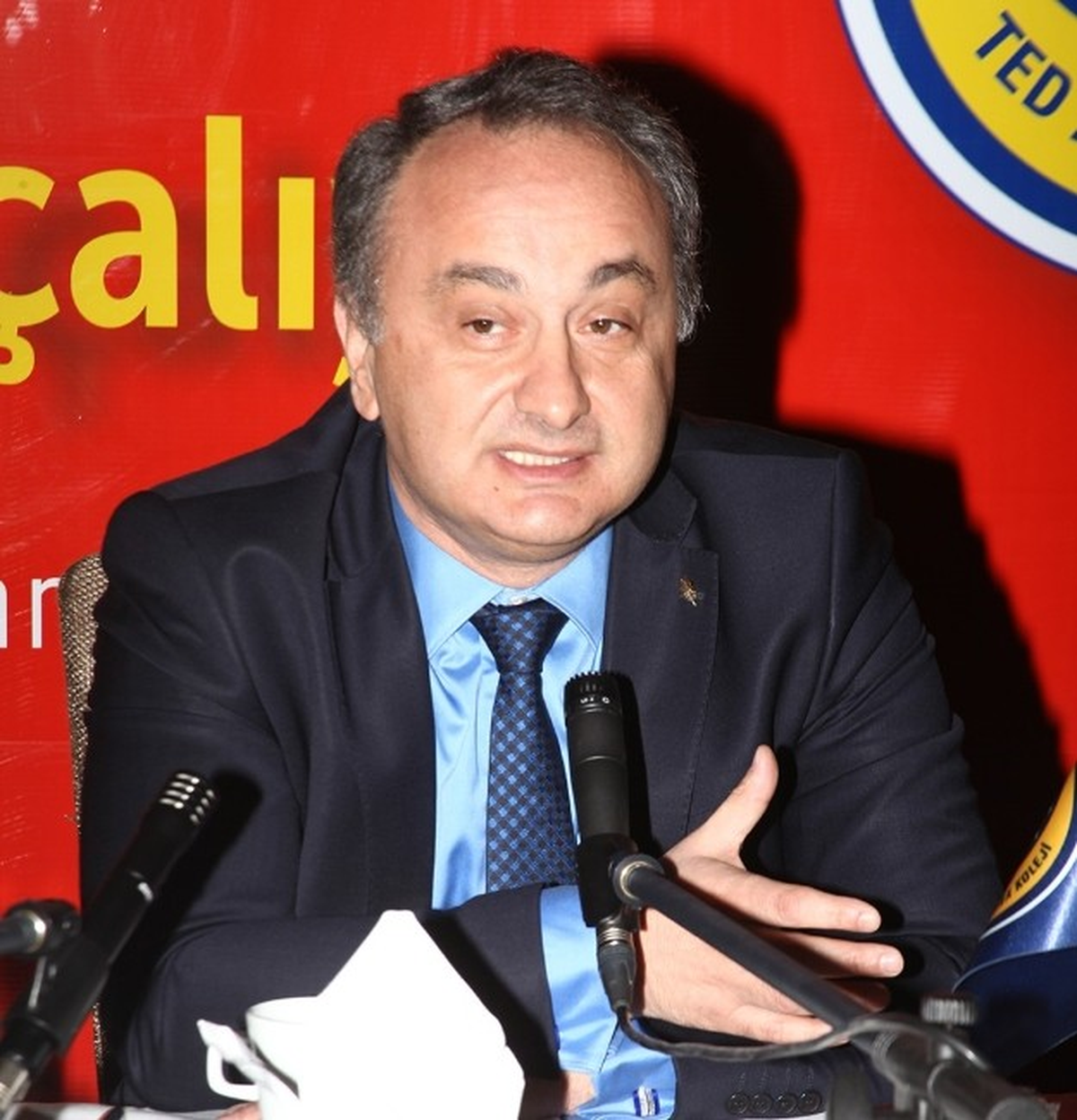 Pehlivanoğlu: "Dünyadaki En Büyük Eğitim Çöplüğü Türkiye\'dir"