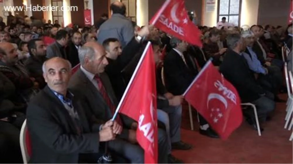 Saadet Partisi İzmir adaylarını tanıttı -