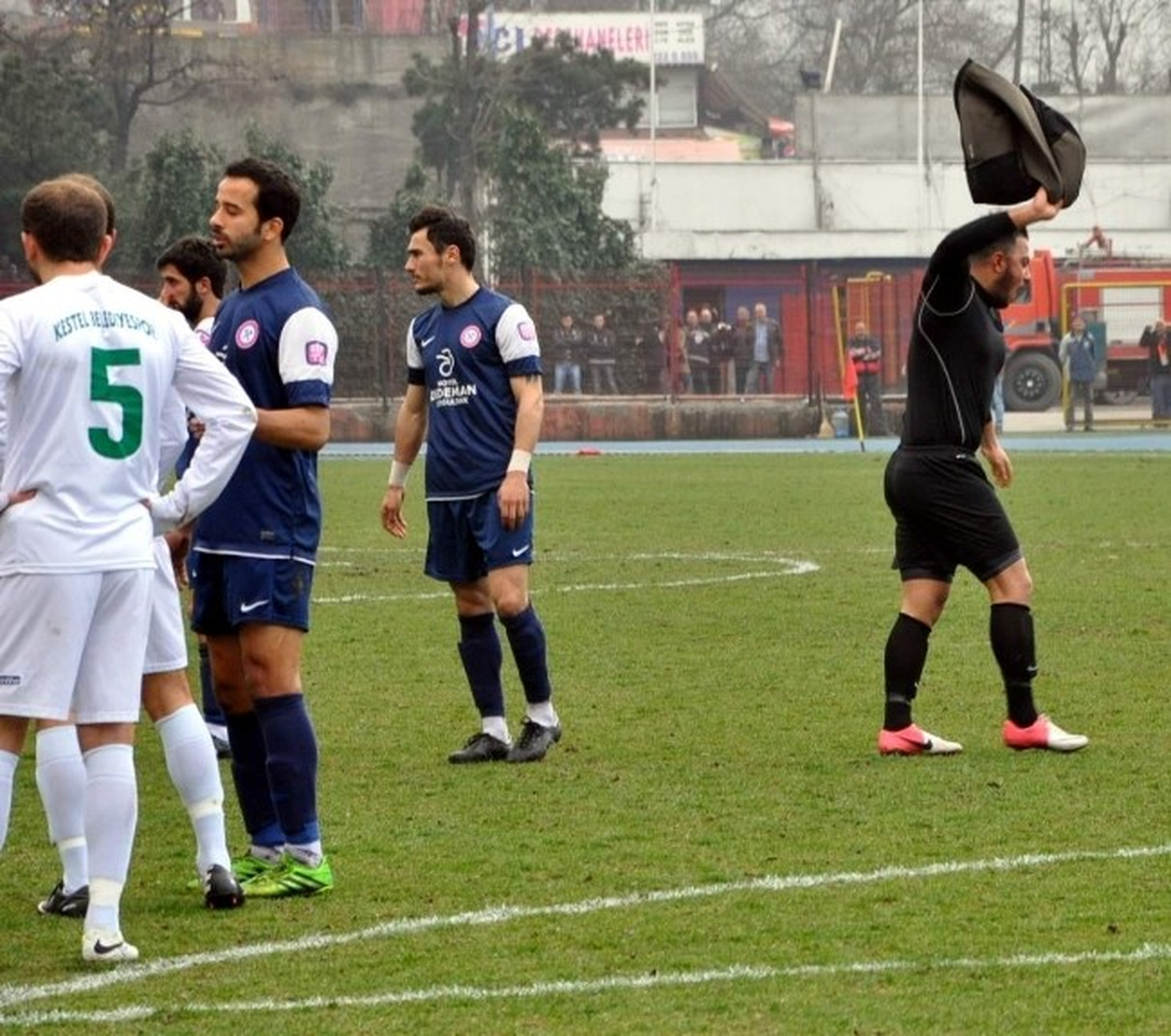 Zonguldak-Kestel Maçında Kırmızı Kart