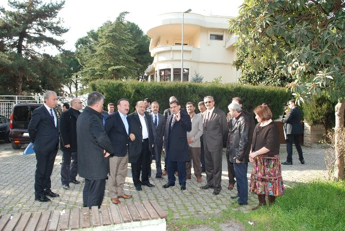 Başkan Doğan ve Bakan Işık Kültür Tepesi\'ni Gezdi
