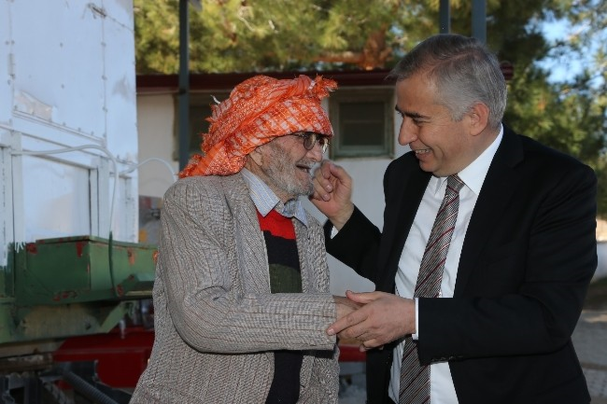 Başkan Zolan Büyükşehiri Anlattı