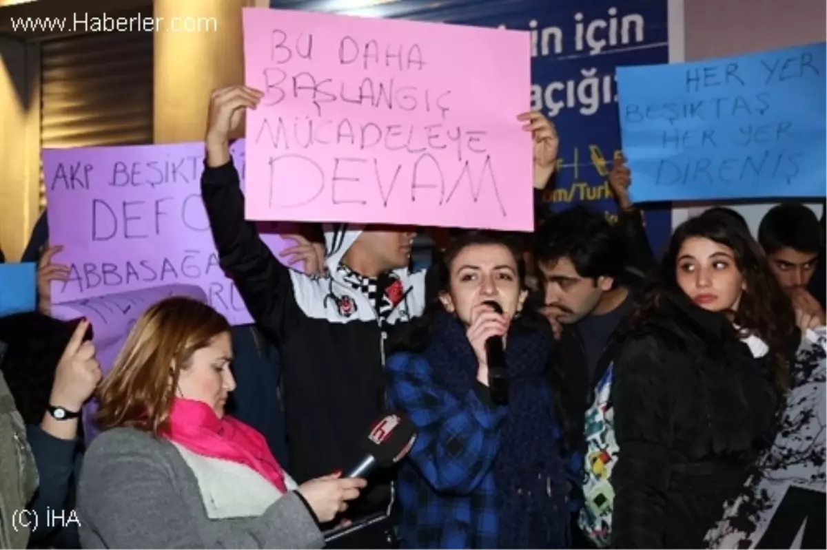 Beşiktaş\'taki Gözaltılar Yürüyüşle Protesto Edildi