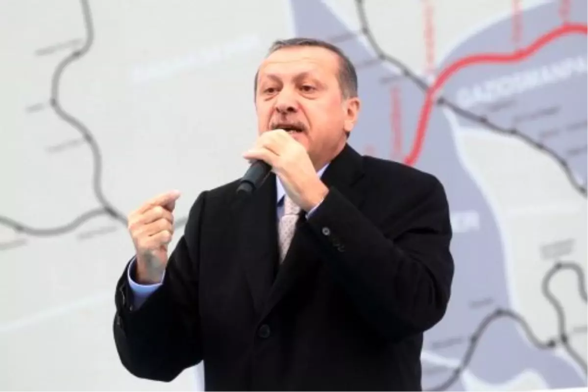 İstanbul\'a Yeni Metro Hattının Temel Atma Töreni