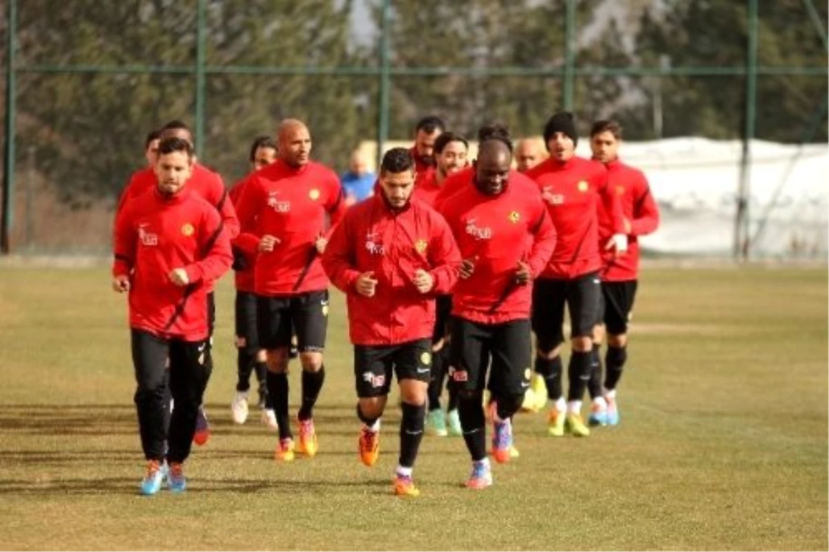 Eskişehirspor\'da Sivasspor Maçı Hazırlıkları Devam Ediyor